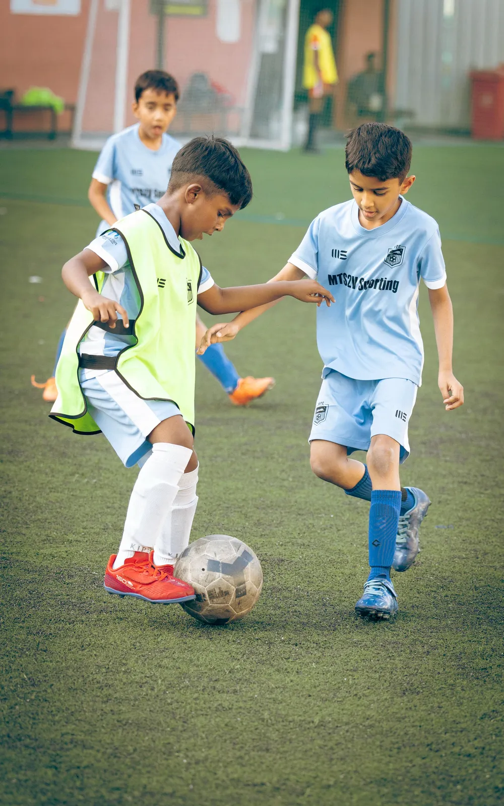 5 Reasons Why Football Is the Best Exercise for Kids